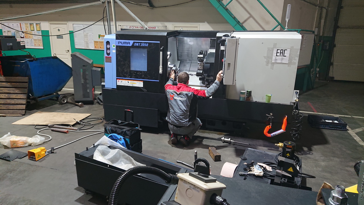 A new lathe in operation