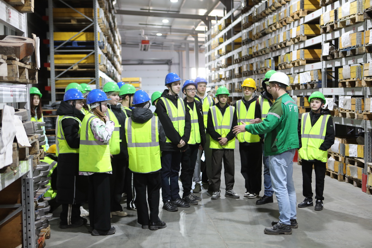 Visiting Rebar builders