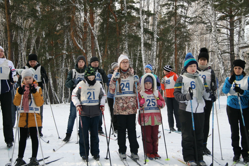 Factory ski race